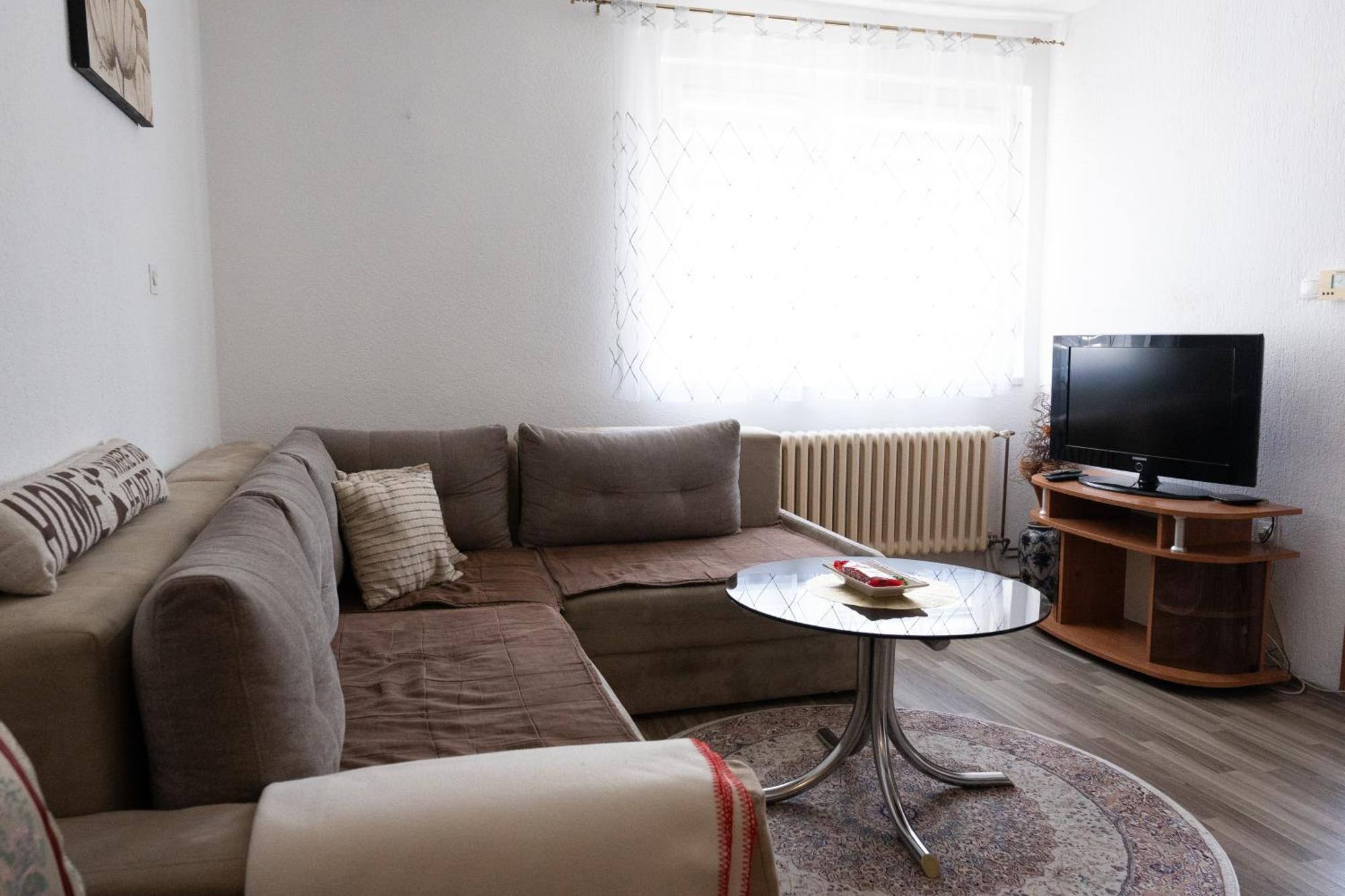 Stari Grad Apartment-Free Parking Sarajevo Ngoại thất bức ảnh
