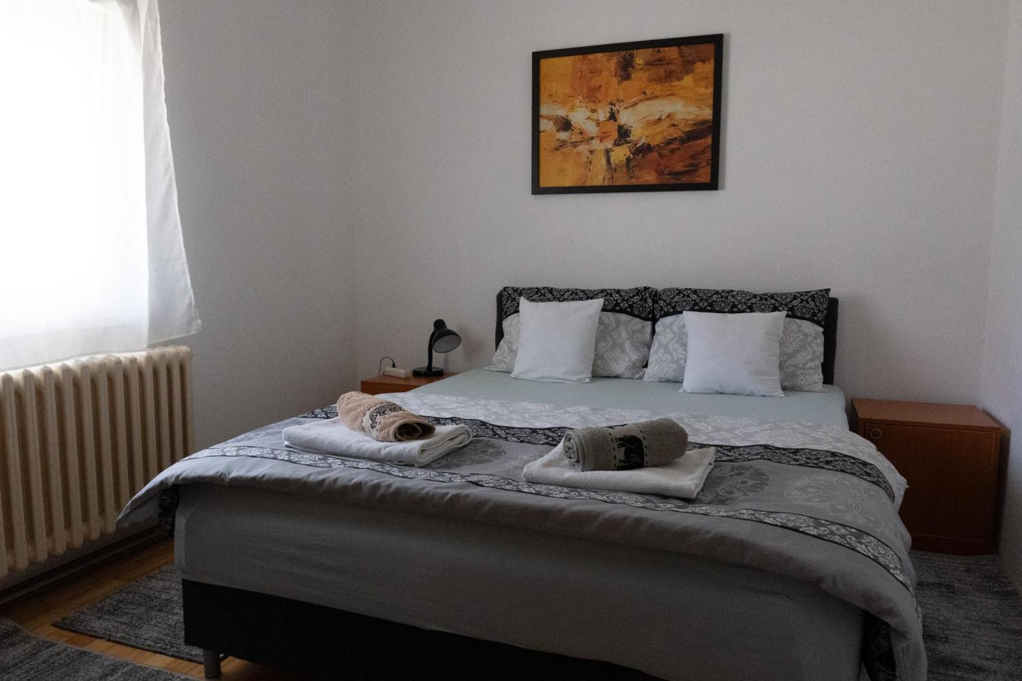 Stari Grad Apartment-Free Parking Sarajevo Ngoại thất bức ảnh