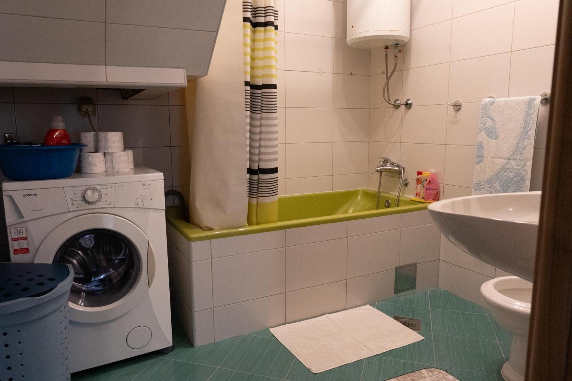 Stari Grad Apartment-Free Parking Sarajevo Ngoại thất bức ảnh